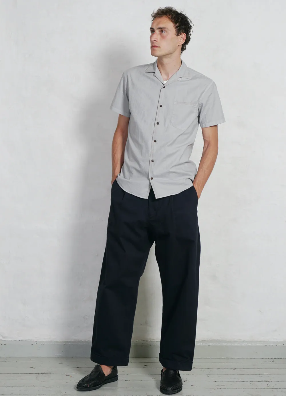 BOBBY 27-56-3 | Wide Pleated Everyday Trousers | Navy