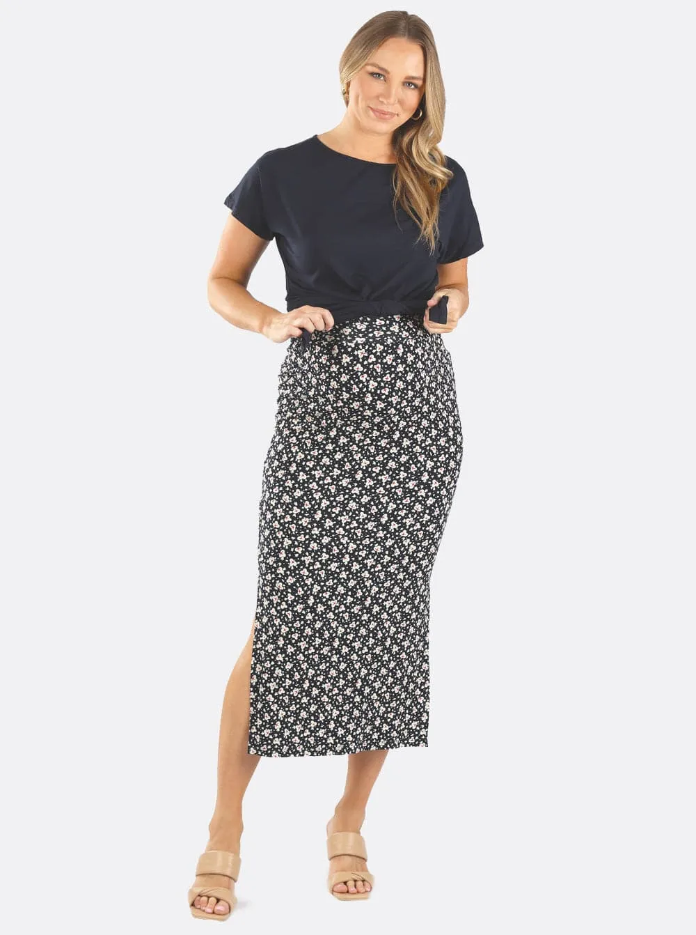 Fitted Maxi Maternity Skirt with Small Leaf Print