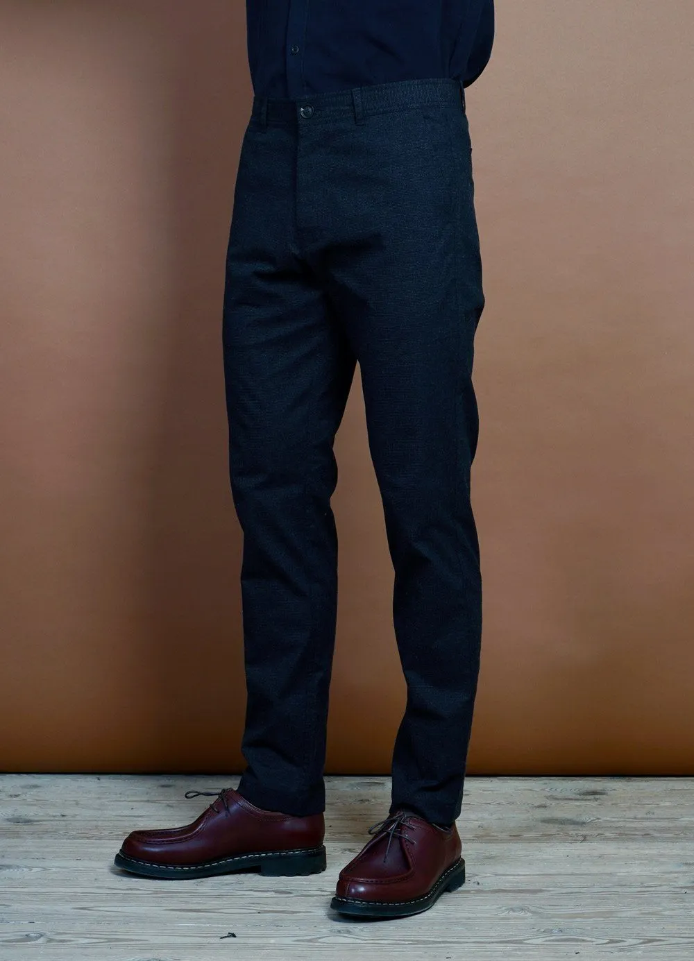 FRED | Regular Fit Trousers | Fjord