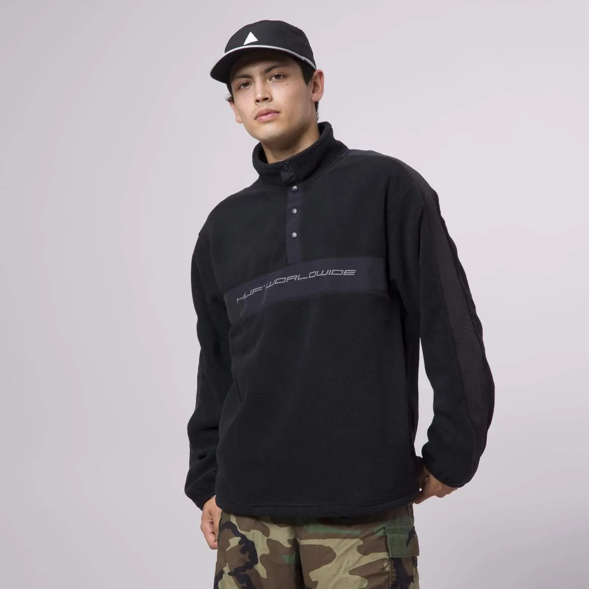 HUF CASCADE POLAR FLEECE JACKET BLACK