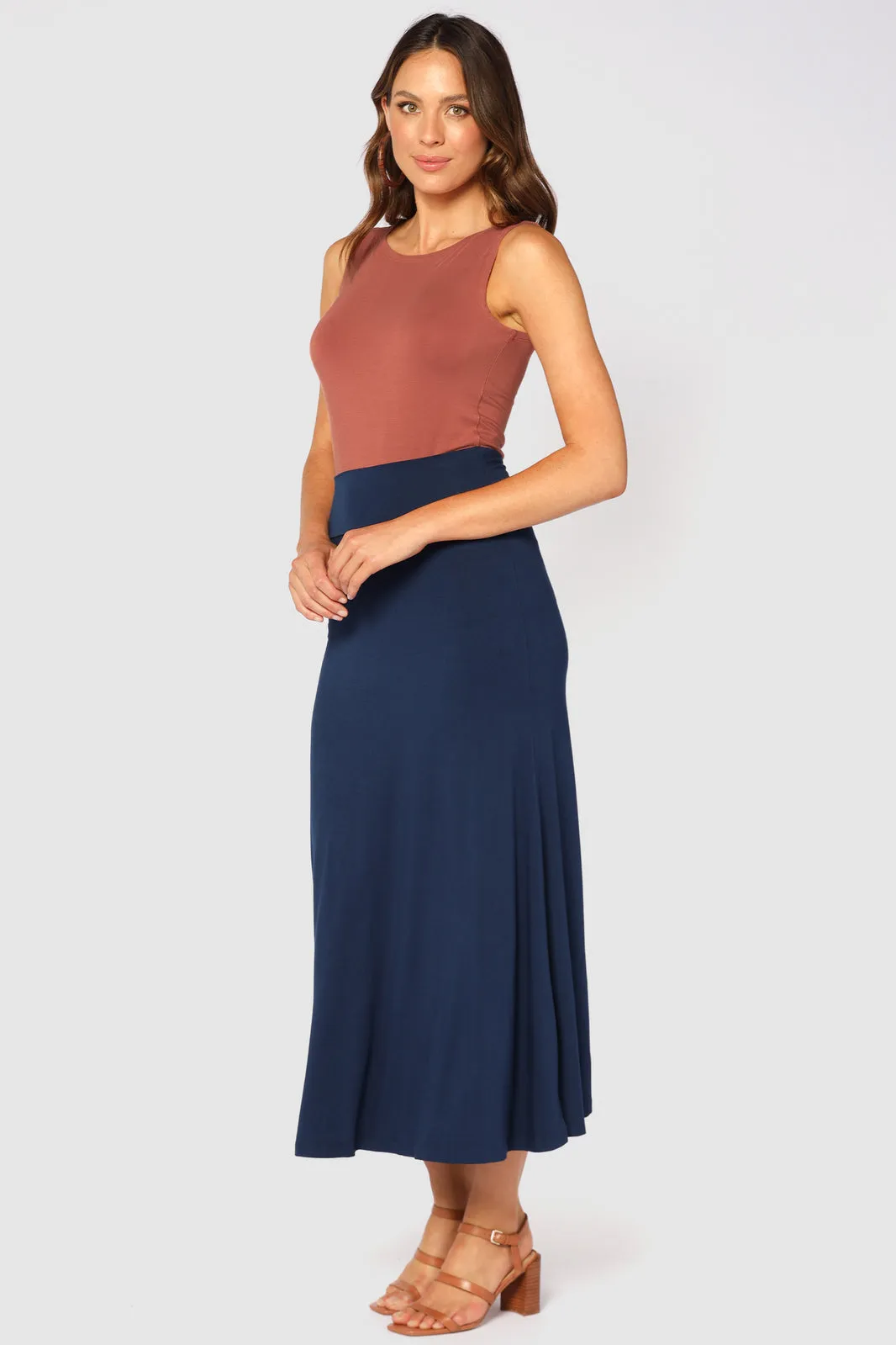 Lana Long Skirt - Navy