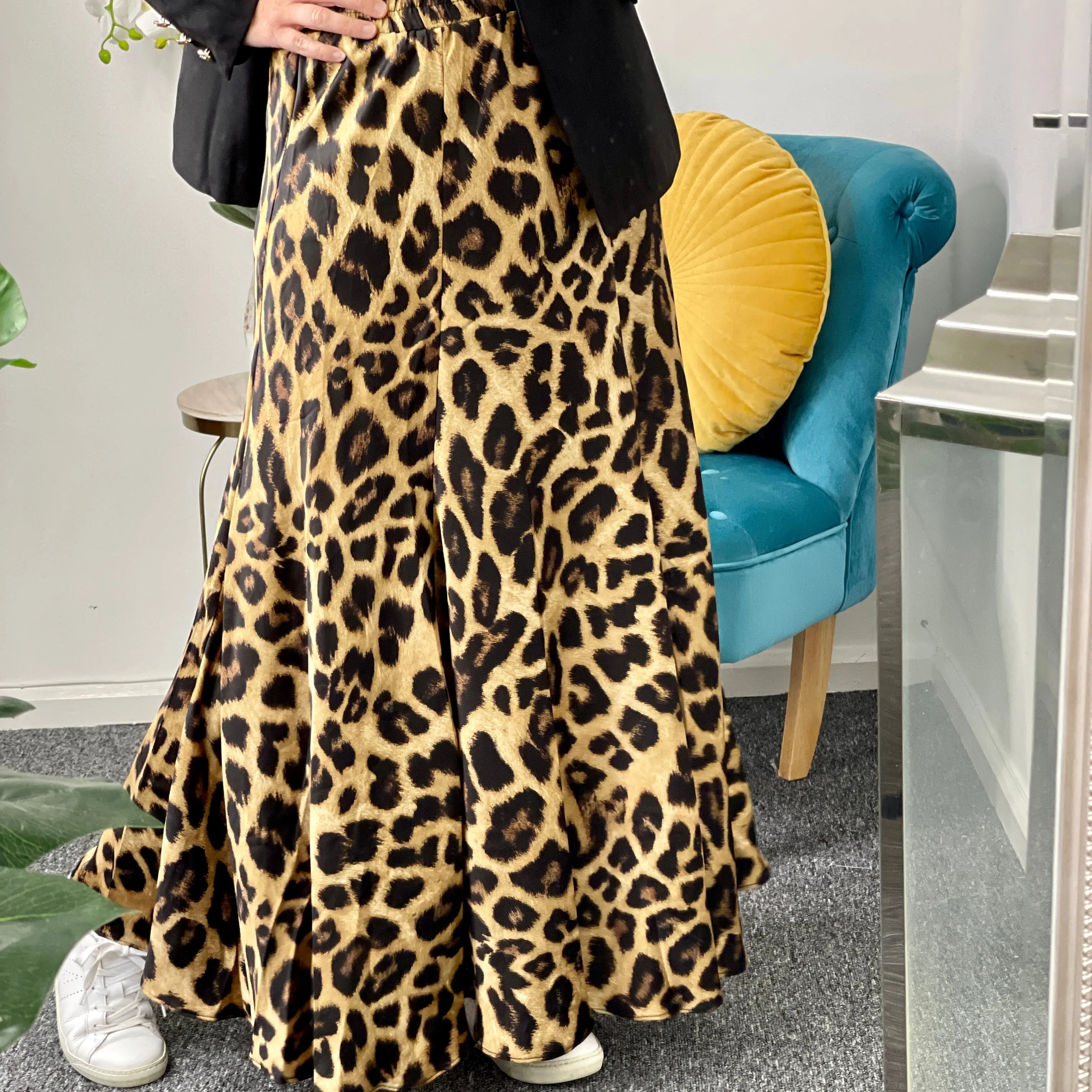 Liv Leopard Maxi Skirt | Classic Leo