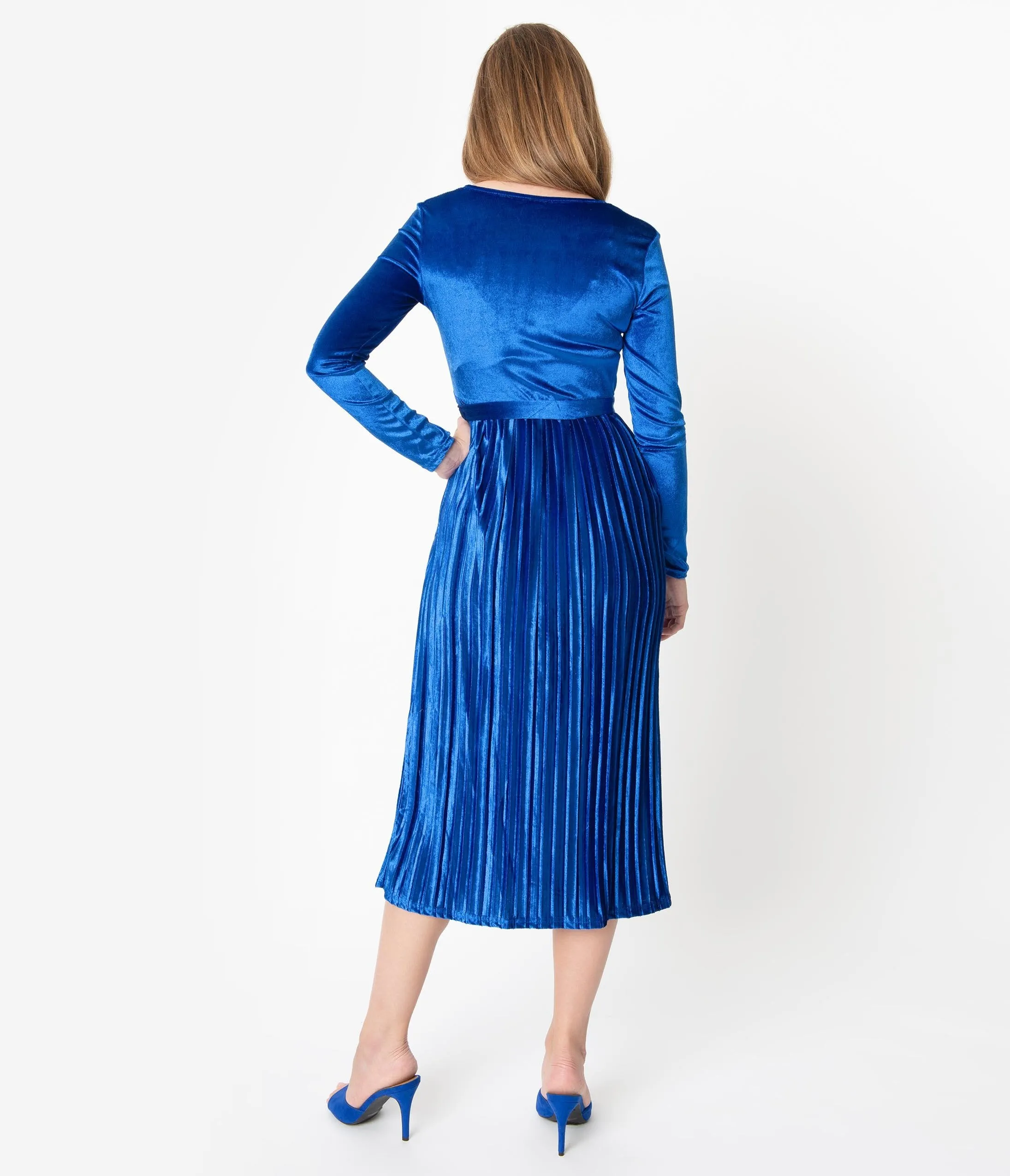 Retro Style Royal Blue Velvet Pleated Modest Midi Dress