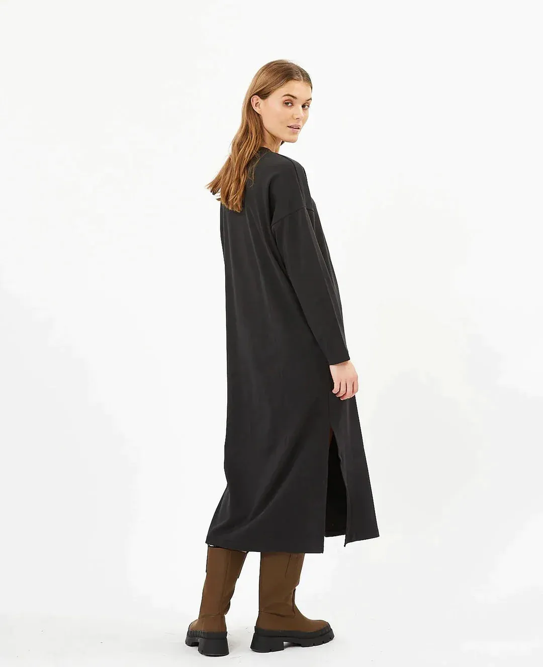 The Regizze Dress 2.0 - Black