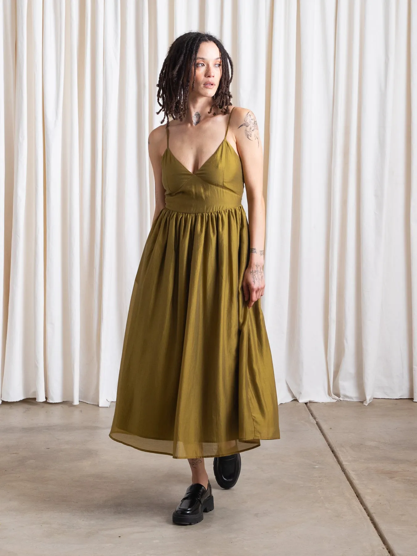 TIE BACK MIDI DRESS - BRIGHT OLIVE