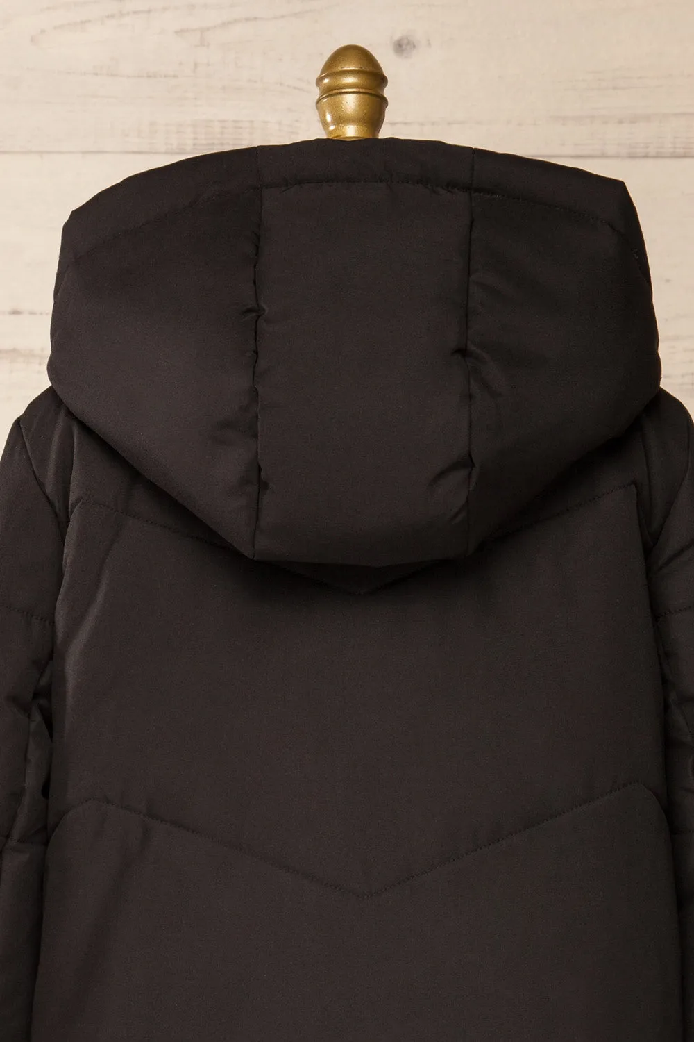 Tuvalu Black | Quilted Coat w/ Side Vents