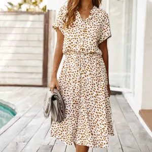 V-neck dress with polka dot print