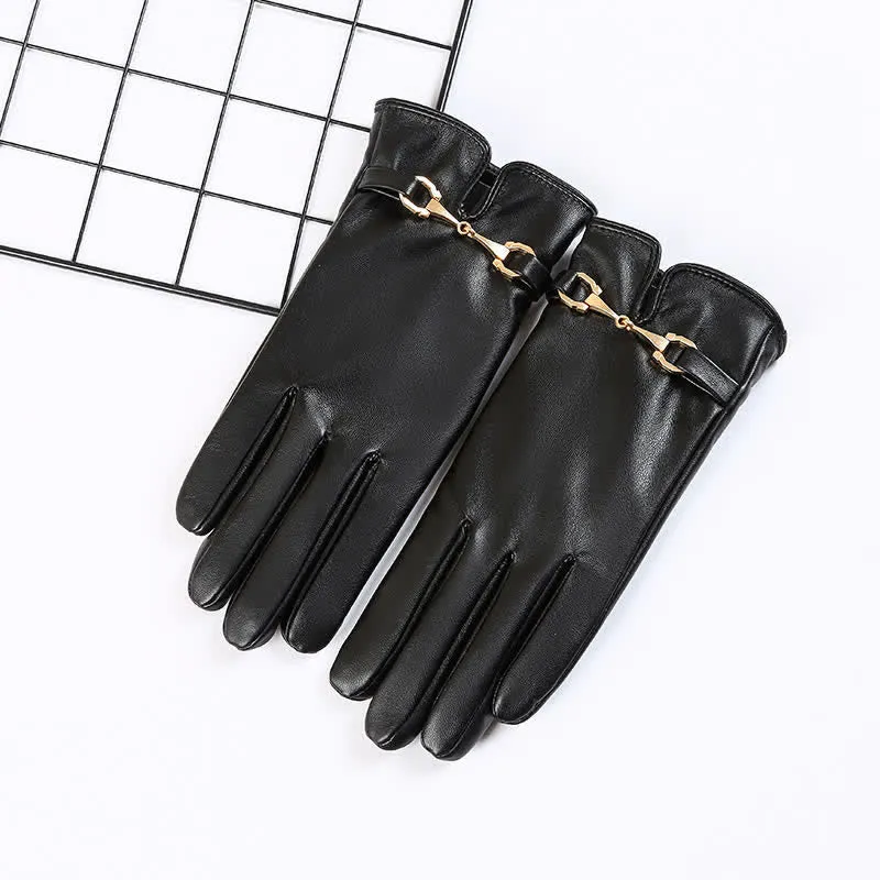 Women's Metal Decor Warm Velvet PU Leather Gloves