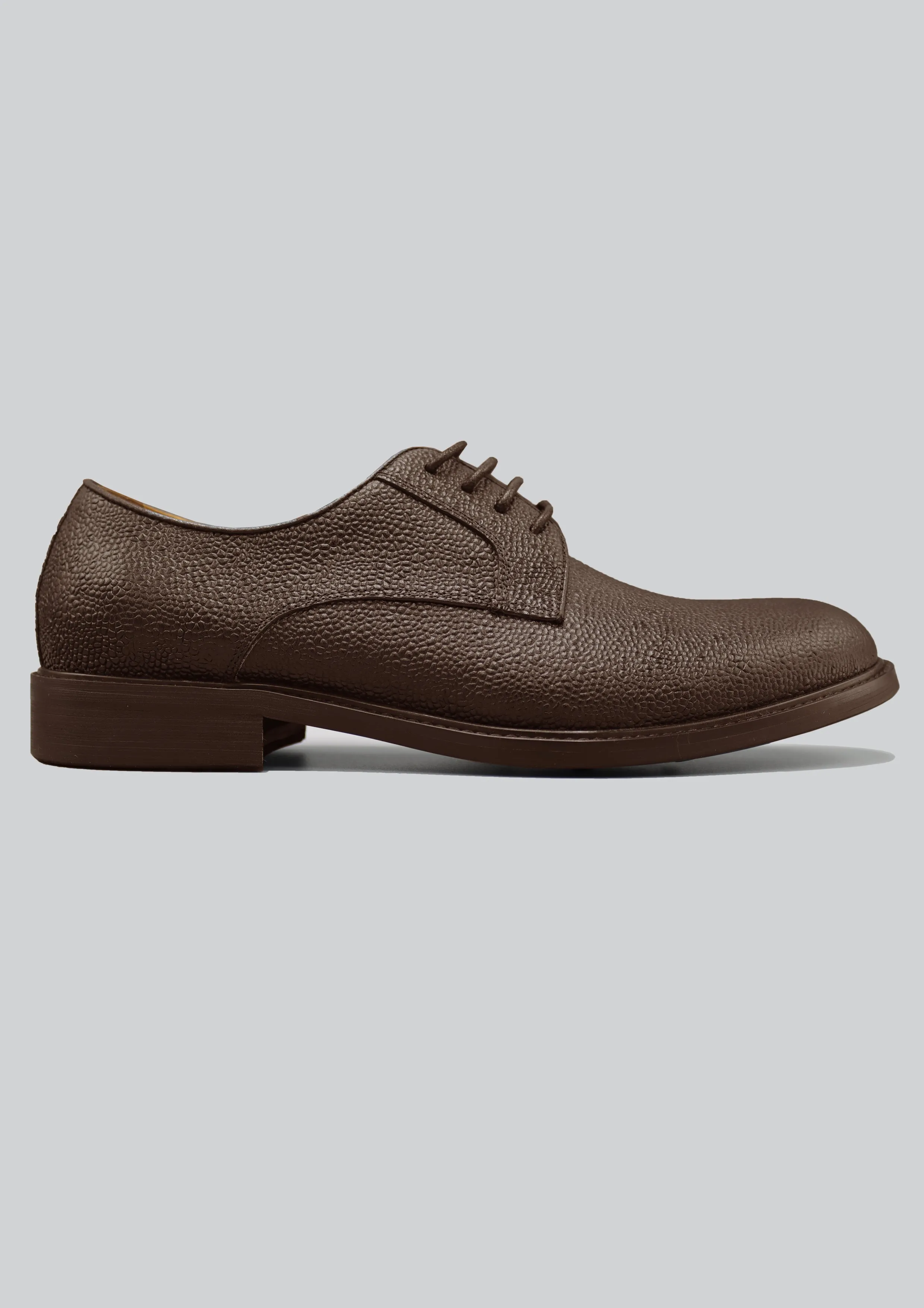 Xavier Derby: Brown (sizes 41 & 44)